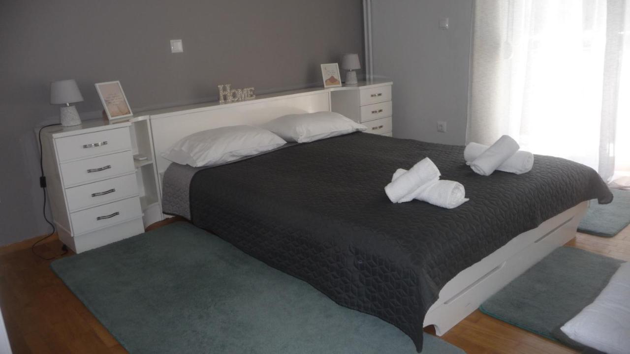 D&J Central Appartment Janina Zewnętrze zdjęcie